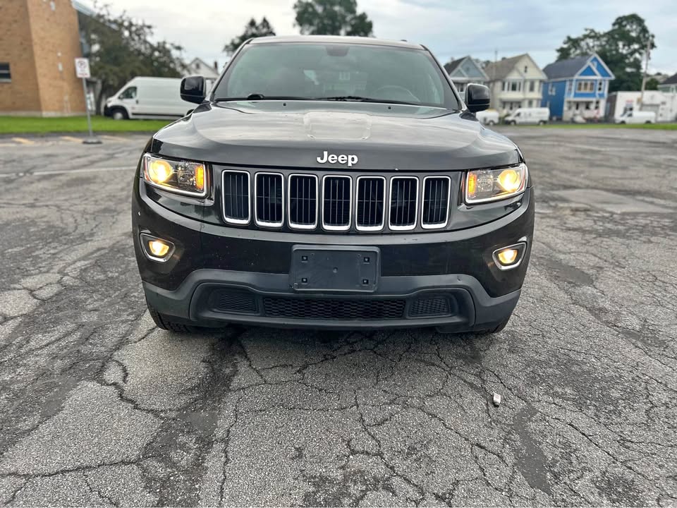 2015 Jeep Grand cherokee Laredo Sport Utility 4D